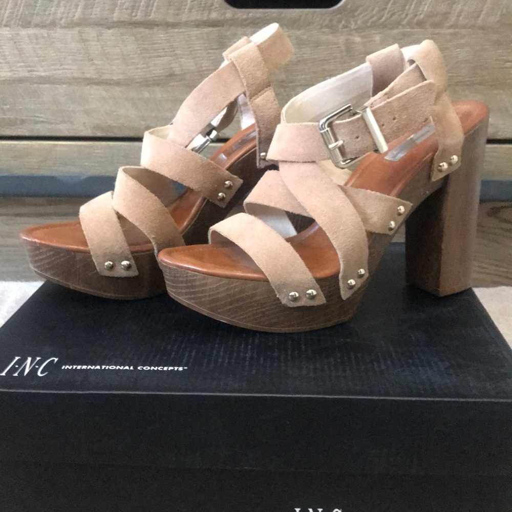 Inc Camirasable Tan Platform Open Toe Sandals - image 2